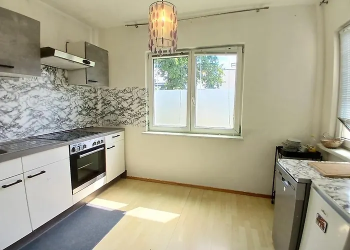 Peaceful Garden House In Apartamento